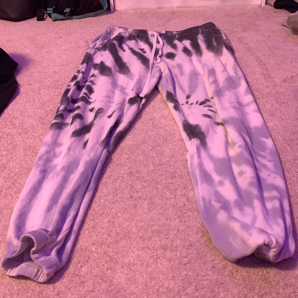 jogging pants